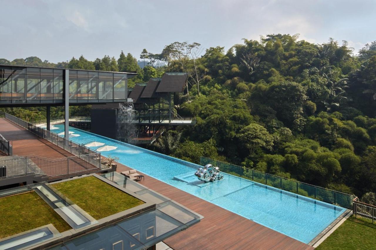 למבאנג The Gaia Hotel Bandung מראה חיצוני תמונה