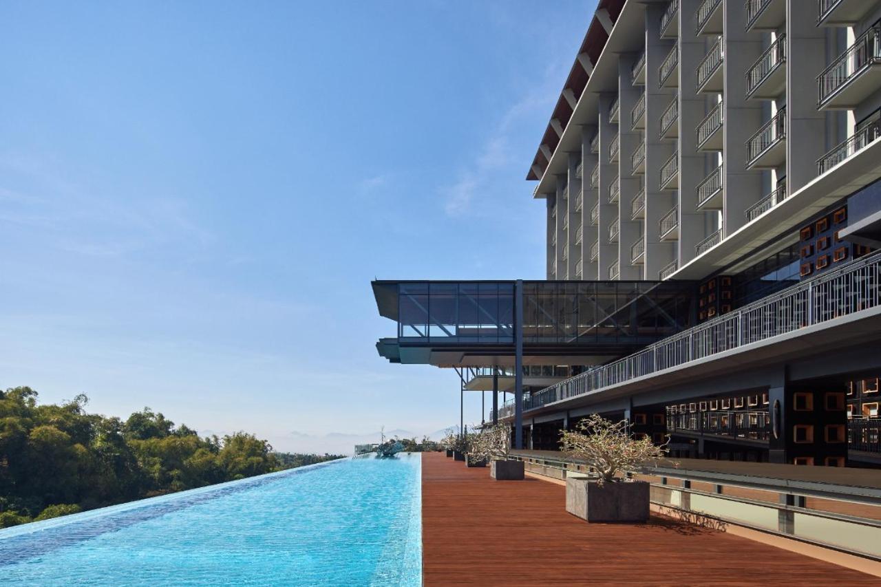 למבאנג The Gaia Hotel Bandung מראה חיצוני תמונה